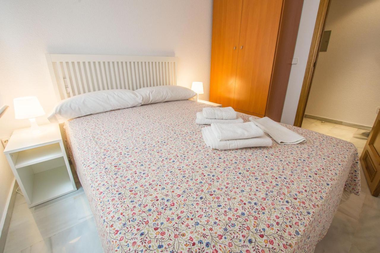 Ibericabeds Rejas Basic Apartment Granada Exterior photo