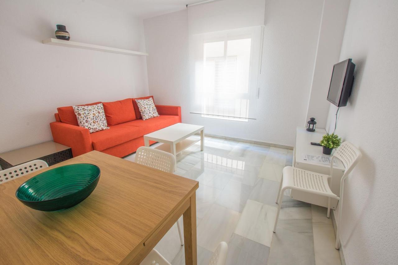 Ibericabeds Rejas Basic Apartment Granada Exterior photo